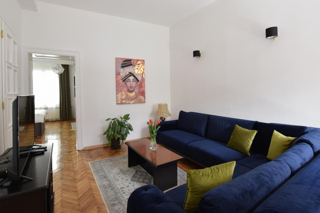 Crown Apartment - Your Most Comfortable Stay Beograd Bagian luar foto